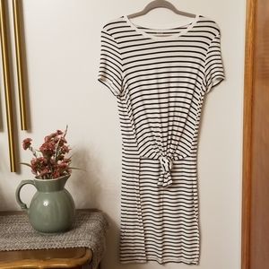 a.n.a. black white stripe high low tunic tee